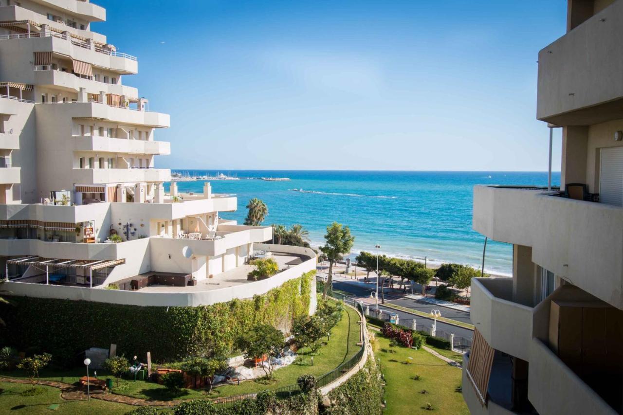Holidays2malaga Studio Loft In Benal Beach 1st Line Beach And Pools 贝纳尔马德纳